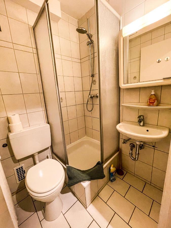 Apartment Fuer 3 Gaeste Kostenlose Parkplaetze Und Lift Hannover Exterior photo